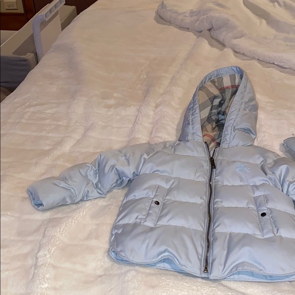 Burberry puffer jacket - Picture 4 of 4